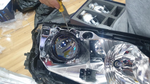 Đèn bi LED X-Light V30 Ultra 2022 Toyota Vios